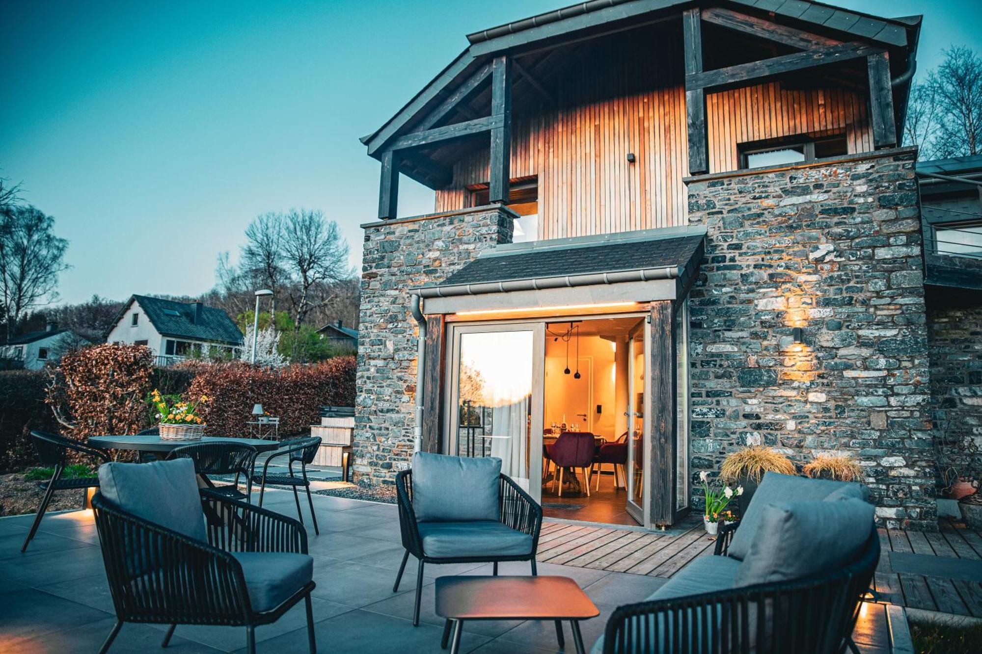 Annexe 19 *
